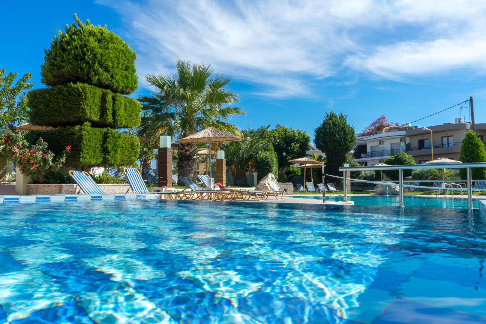 Stamos Hotel swimming pool and sun terrace